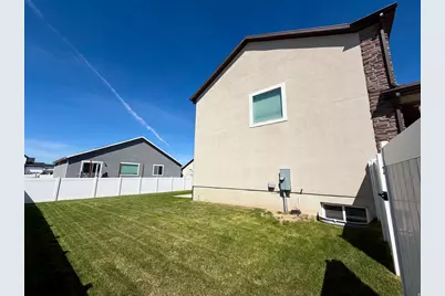 1074 S 4000 W, Syracuse, UT 84075 - Photo 29