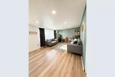 6042 W 5700 S, Hooper, UT 84315 - Photo 15