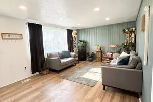 6042 W 5700 S, Hooper, UT 84315 - Photo 15