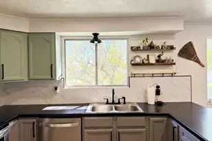 6042 W 5700 S, Hooper, UT 84315 - Photo 11