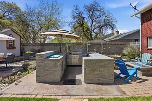 2490 E Dolphin Way, Cottonwood Heights, UT 84121 - Photo 33