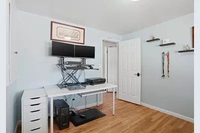 2490 E Dolphin Way, Cottonwood Heights, UT 84121 - Photo 21