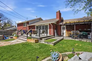 2490 E Dolphin Way, Cottonwood Heights, UT 84121 - Photo 41