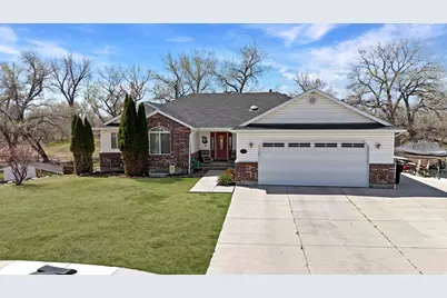 210 E 300 S, Castle Dale, UT 84513 - Photo 1