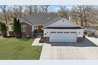 210 E 300 S, Castle Dale, UT 84513 - Photo 39