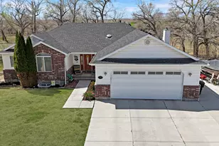 210 E 300 S, Castle Dale, UT 84513 - Photo 39