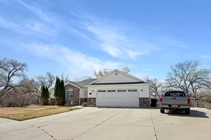 210 E 300 S, Castle Dale, UT 84513 - Photo 37