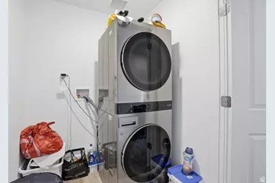 971 E Citadel Ln, Saratoga Springs, UT 84045 - Photo 13