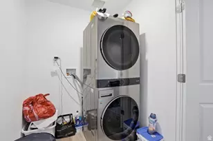 971 E Citadel Ln, Saratoga Springs, UT 84045 - Photo 13