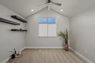 476 S Iron Shoe Ln E, Saratoga Springs, UT 84045 - Photo 15