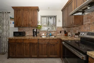 6712 S Somerset Dr, West Jordan, UT 84084 - Photo 13