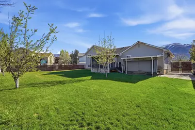 2755 N 1700 E, Layton, UT 84040 - Photo 41