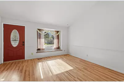 2755 N 1700 E, Layton, UT 84040 - Photo 3