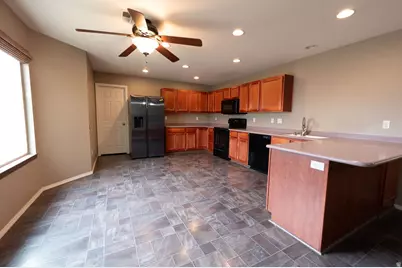 3039 W 560 S, Lehi, UT 84043 - Photo 11