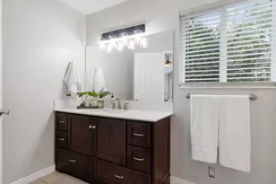 12093 S Kings Crossing Way W, Riverton, UT 84065 - Photo 17