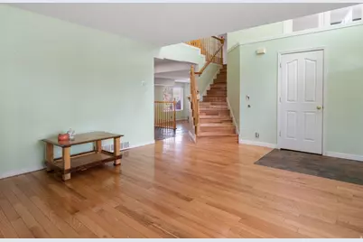 12093 S Kings Way, Riverton, UT 84065 - Photo 3