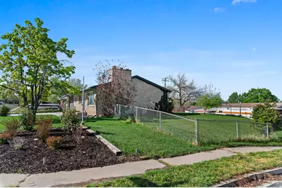 436 S 1400 E, Provo, UT 84606 - Photo 5