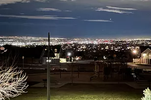 987 E Deer Arch Ln, Draper, UT 84020 - Photo 5