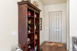 987 E Deer Arch Ln, Draper, UT 84020 - Photo 9