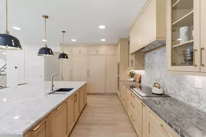 5845 S 1900 E, Holladay, UT 84121 - Photo 47