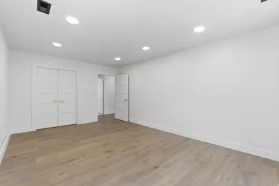 5845 S 1900 E, Holladay, UT 84121 - Photo 79