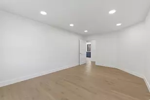 5845 S 1900 E, Holladay, UT 84121 - Photo 81