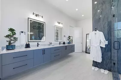 5845 S 1900 E, Holladay, UT 84121 - Photo 63