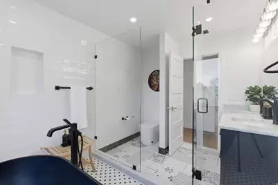 5845 S 1900 E, Holladay, UT 84121 - Photo 75