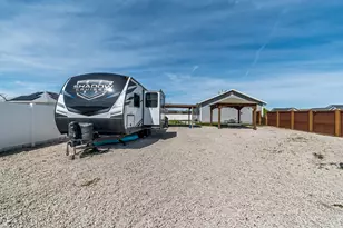 256 Worthington St, Grantsville, UT 84029 - Photo 23