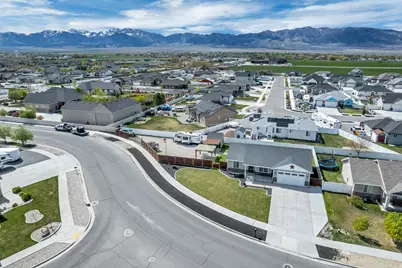 256 Worthington St, Grantsville, UT 84029 - Photo 27