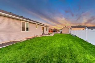 256 Worthington St, Grantsville, UT 84029 - Photo 27