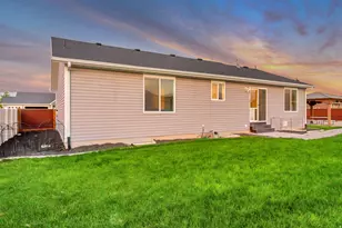 256 Worthington St, Grantsville, UT 84029 - Photo 25