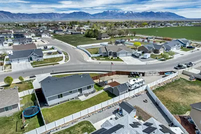 256 Worthington St, Grantsville, UT 84029 - Photo 37