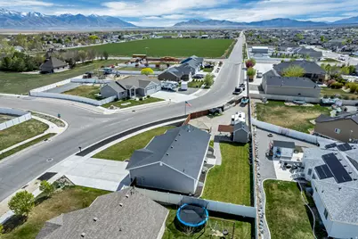 256 Worthington St, Grantsville, UT 84029 - Photo 35