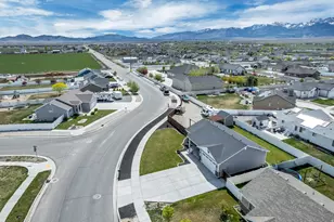 256 Worthington St, Grantsville, UT 84029 - Photo 33