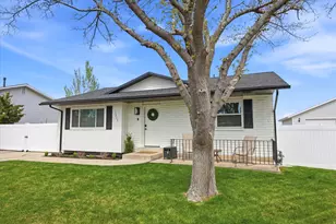 3848 W 5820 S, Taylorsville, UT 84129 - Photo 3