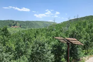 11829 Falcon Point, Huntsville, UT 84317 - Photo 7