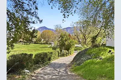 5019 S Beaverbrook Ln #230, Murray, UT 84117 - Photo 25