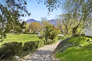 5019 S Beaverbrook Ln, Murray, UT 84117 - Photo 25