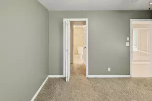 5019 S Beaverbrook Ln, Murray, UT 84117 - Photo 13