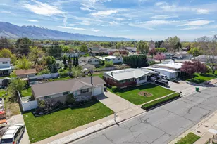 930 N Amethyst St, Layton, UT 84041 - Photo 5