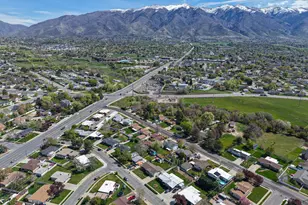 930 N Amethyst St, Layton, UT 84041 - Photo 55