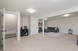 1284 S 1050 E, Provo, UT 84606 - Photo 25