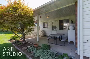 1014 E 5750 S, South Ogden, UT 84405 - Photo 27