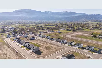 725 E 2450 N, North Logan, UT 84341 - Photo 15