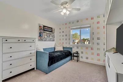 1026 W 450 S, Layton, UT 84041 - Photo 17