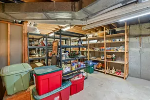 3528 E Country Hollow Dr, Cottonwood Heights, UT 84121 - Photo 31