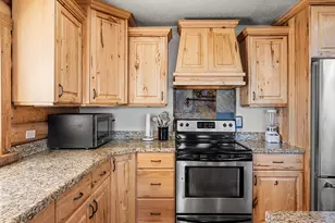 2372 S Hidaway Circle, Garden City, UT 84028 - Photo 15