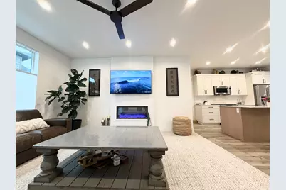 545 E 7215 S, Midvale, UT 84047 - Photo 13