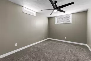 187 N Pinehurst Ave, Tooele, UT 84074 - Photo 23